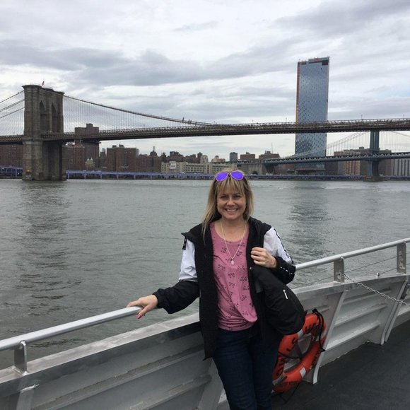 Meet your Posher, Melinda - Picture 5 of 5